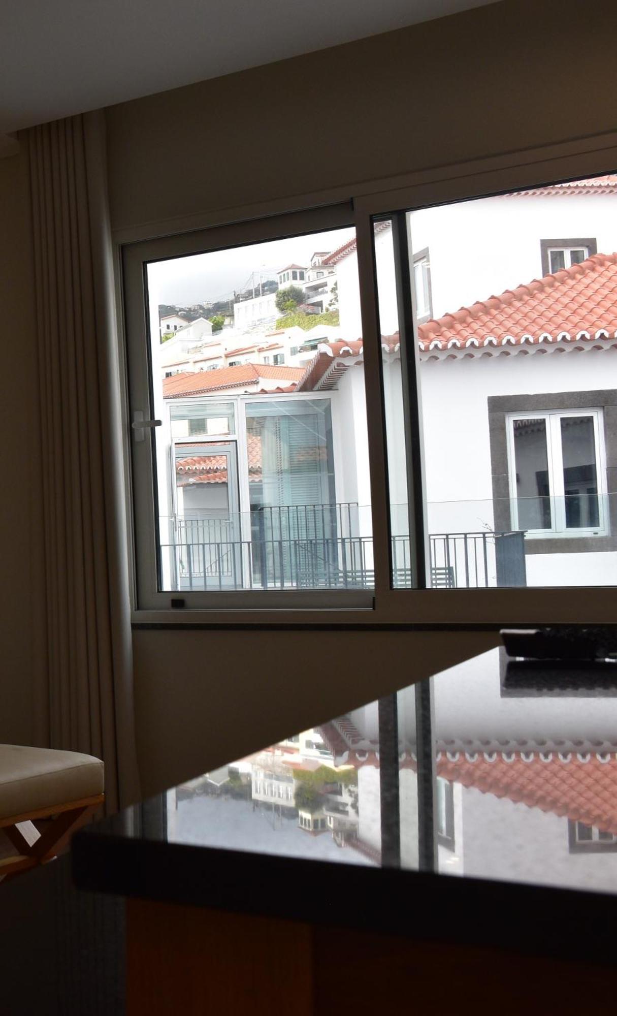 Vicente'S Lob Apartment Camara de Lobos Bagian luar foto